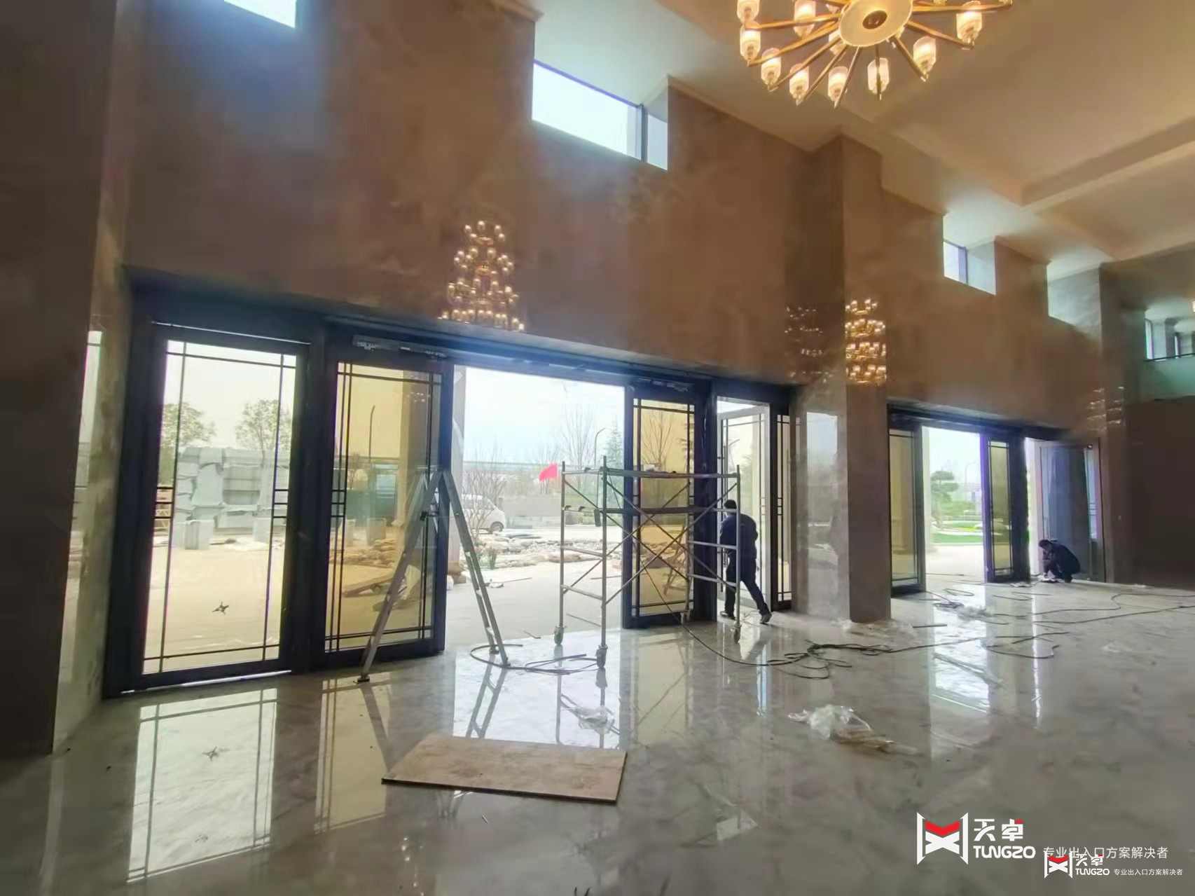 42辦公樓自動門西安隆興 _20220319132751.jpg